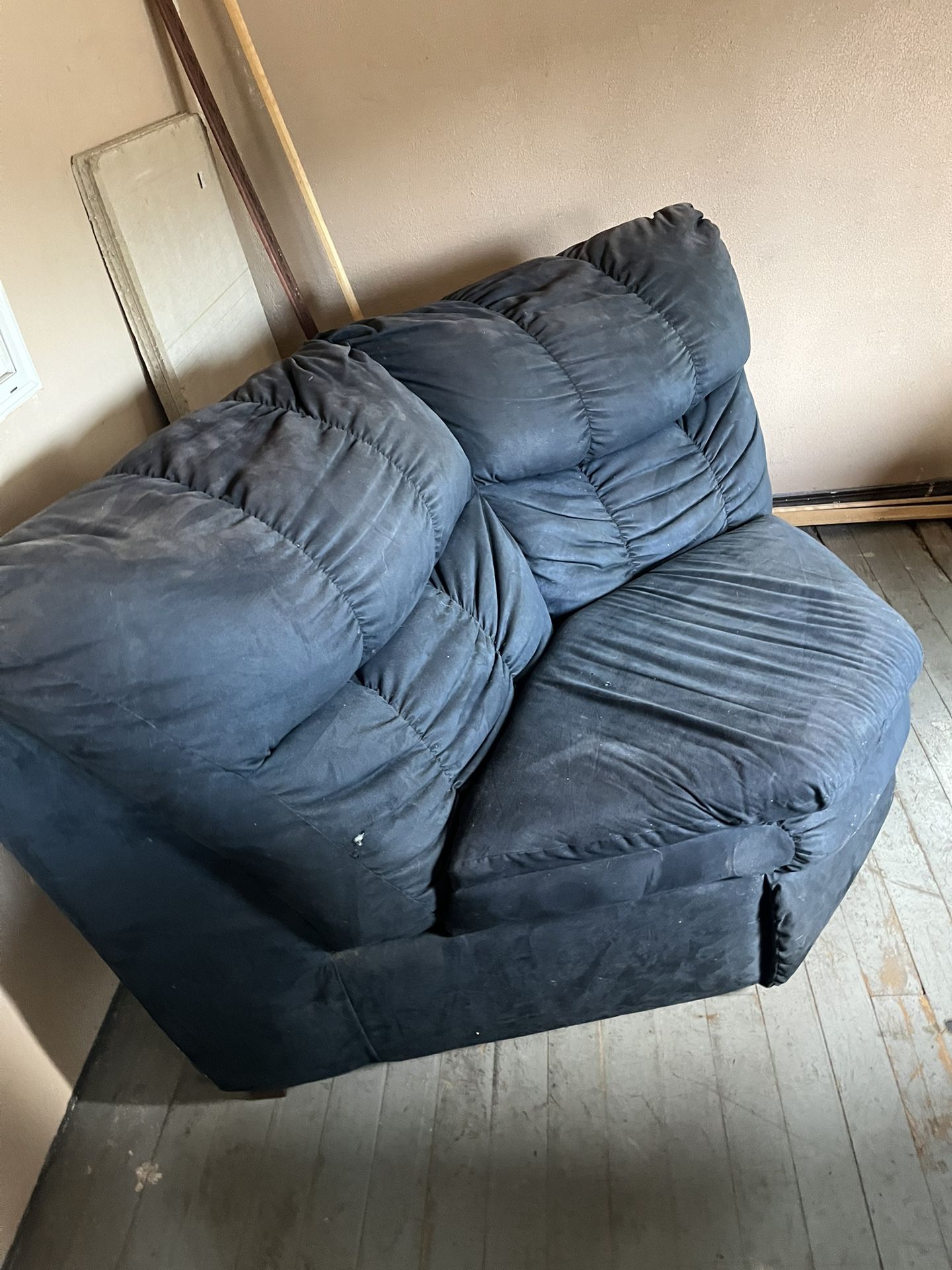 Free Couches You Haul
