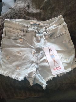 Shorts Women