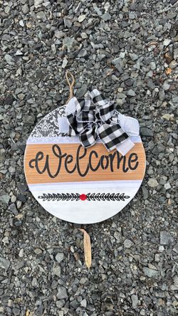 Welcome sign