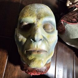 Halloween Hanging Head