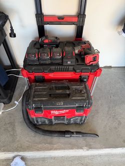 Milwaukee battery’s  & Tools