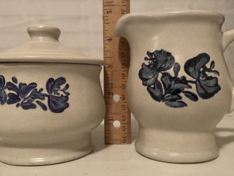vintage Yorktowne by Pfaltzgraff Sugar & Creamer