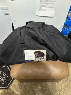 Folding game/lounging chair