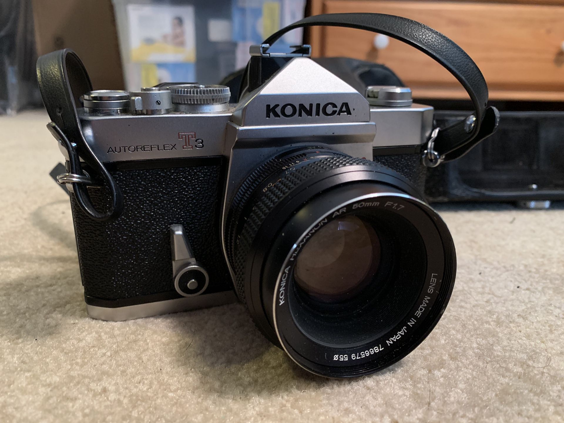 Vintage Konica Autoreflex T3 Film Camera w/ 50mm f1.7 Lens & Leather Carrying Case