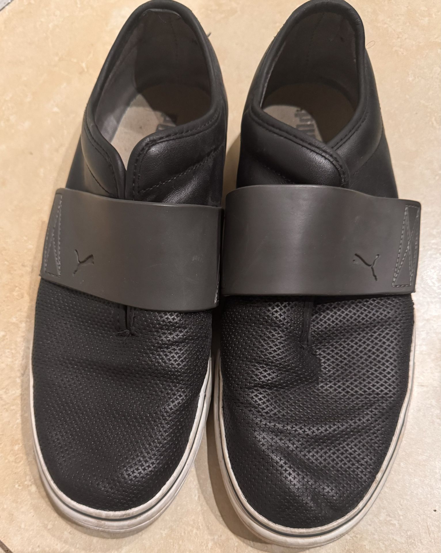 Men  Size 9 Puma (4 Pairs 