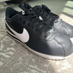 Men’s Nike Cortez Size 12