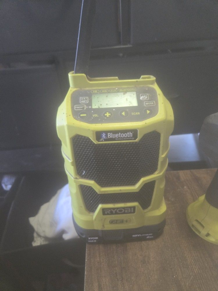 Ryobi Bt Radio And Battery
