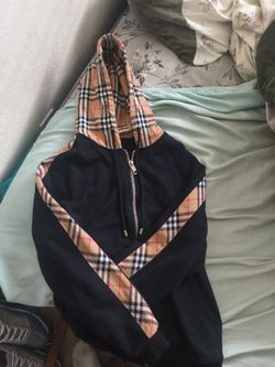 Burberry zip up