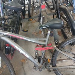 26inch Mongoose Mountain Bike 