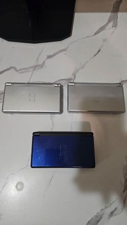 Nintendo ds lite lot