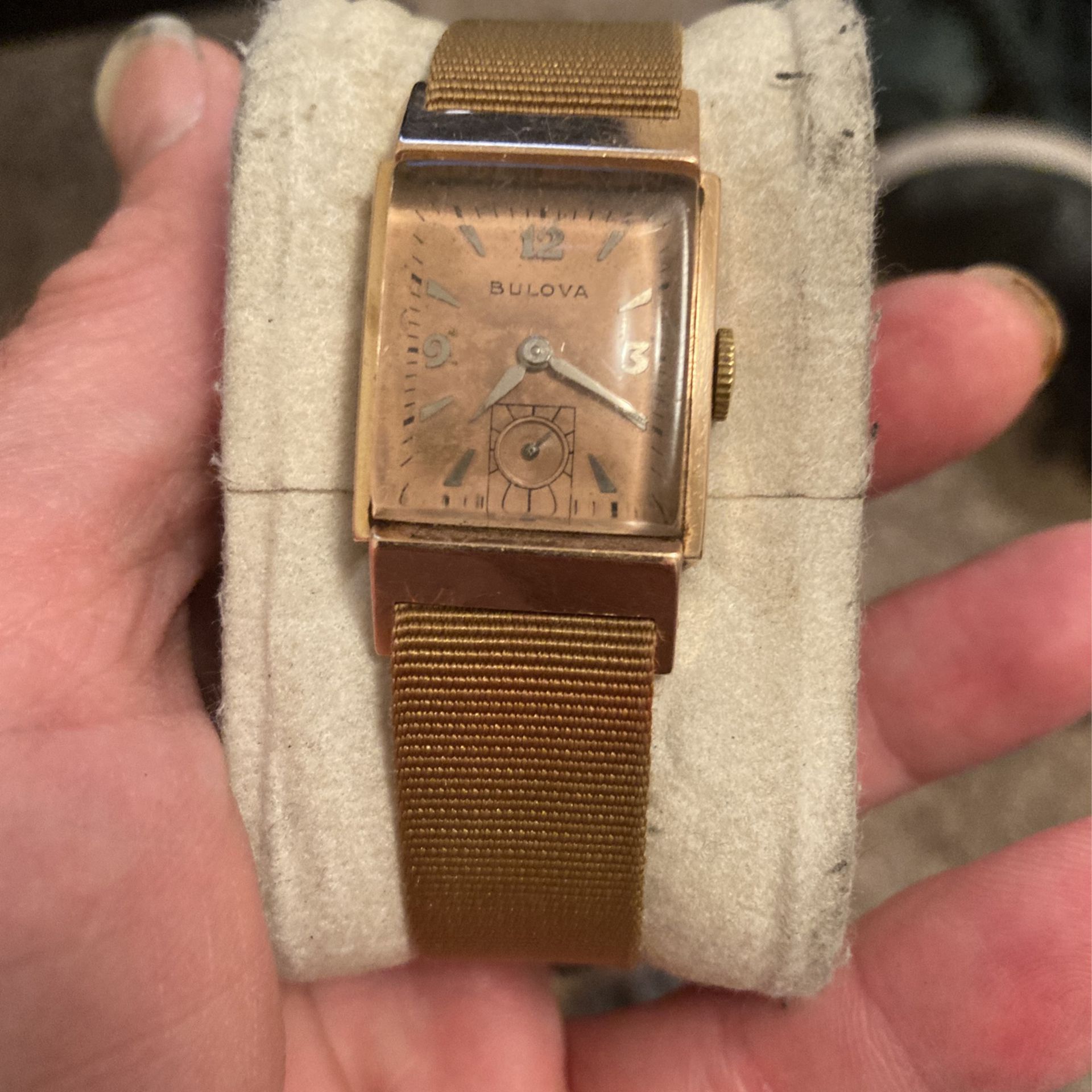 Antique 1945 Bulova RoSe Gold Plated!! Works Great