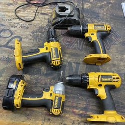 3 Dewalt Drills, 1 Impact Drill, I Battery, One Charger