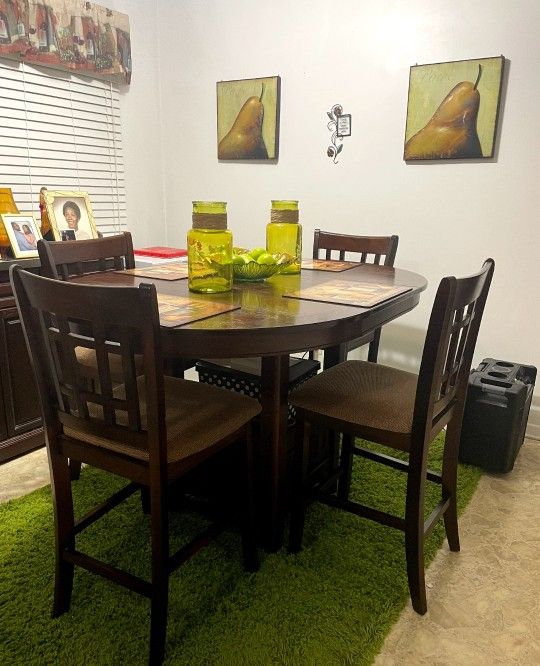 Dining Room Set