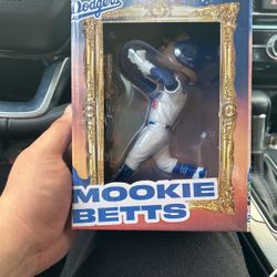 Los Angeles Dodgers Mookie Betts Bobble Head