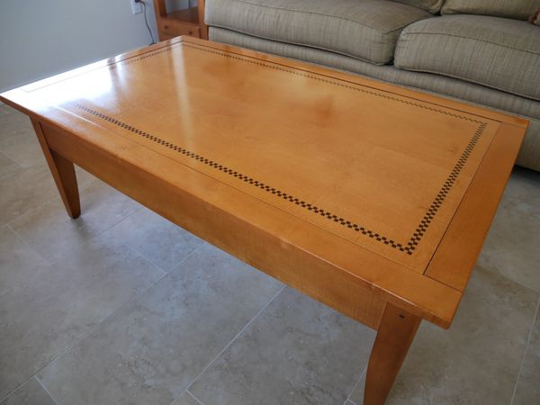 J G Hook Bassett Coffee Table And Side Table Set For Sale In
