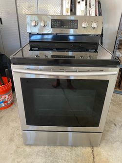 Samsung 30” freestanding electric range