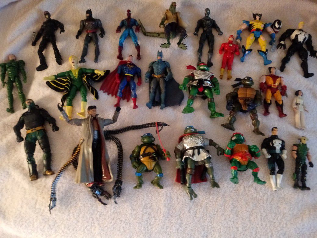Toys 1977 Princess Laya Star wars 1984 Flash Mid 90's Venom and Wolverines 90's ninja turtles