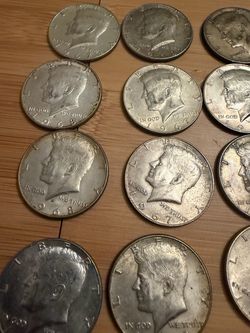Lot of 20 Vintage 40% Silver Kennedy Half Dollars - Roll Bullion Collection