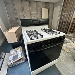 30” GE Stove