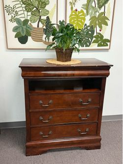 Solid wood dresser