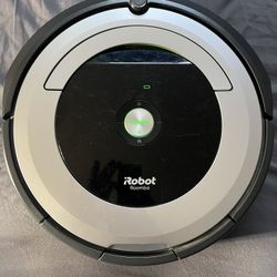 iRobot Roomba 690 Vacuuming Robot WiFi Used