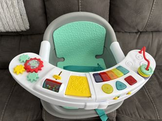 Infinito 3 in 1 Music & Lights Seat & Booster