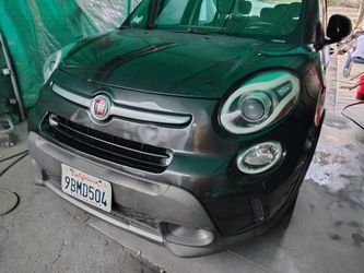 2015 Fiat 500. Parts