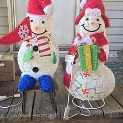 Mr and Mrs Snowman 
