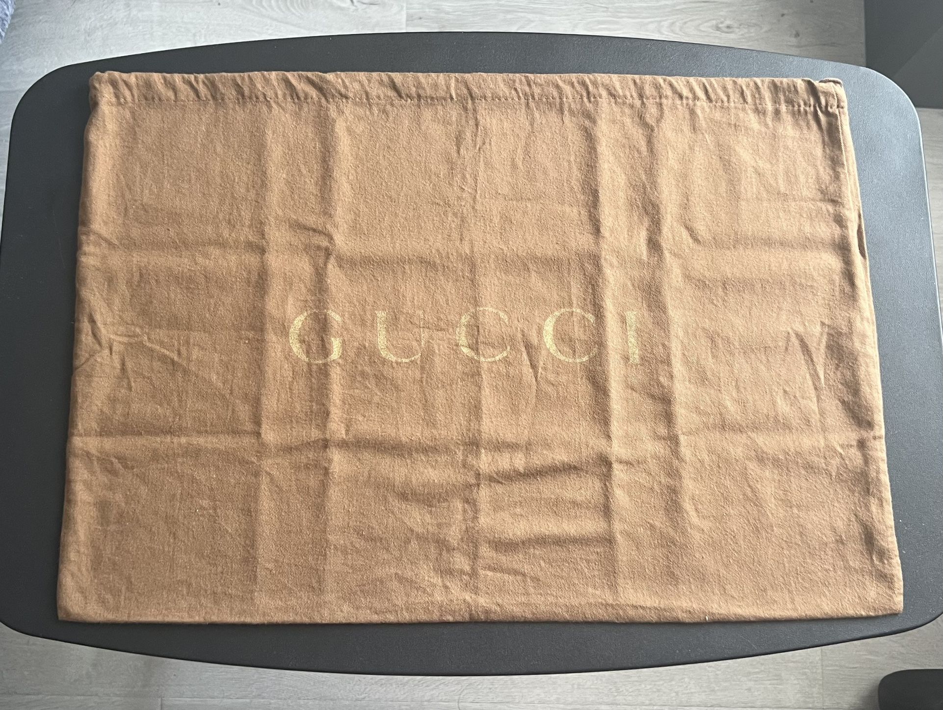 Gucci Dust Bag 21½” x 14¾” (Light Brown)