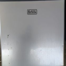Mini Fridge 
