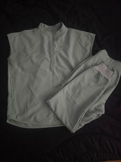 Figs scrubs