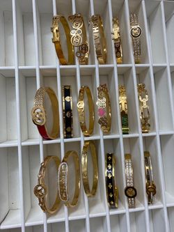 women jewelry and bags