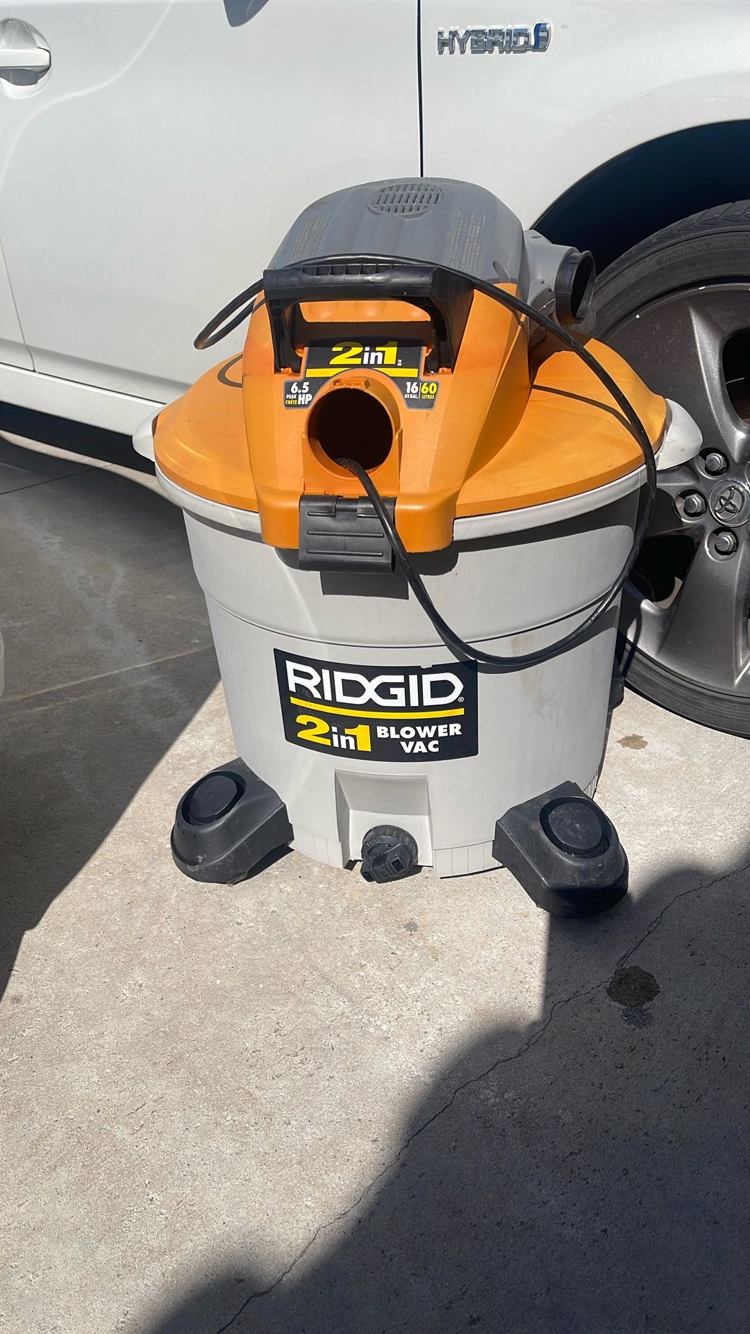 RIDGID. 2in. 0ne. BLOwer. And Vac