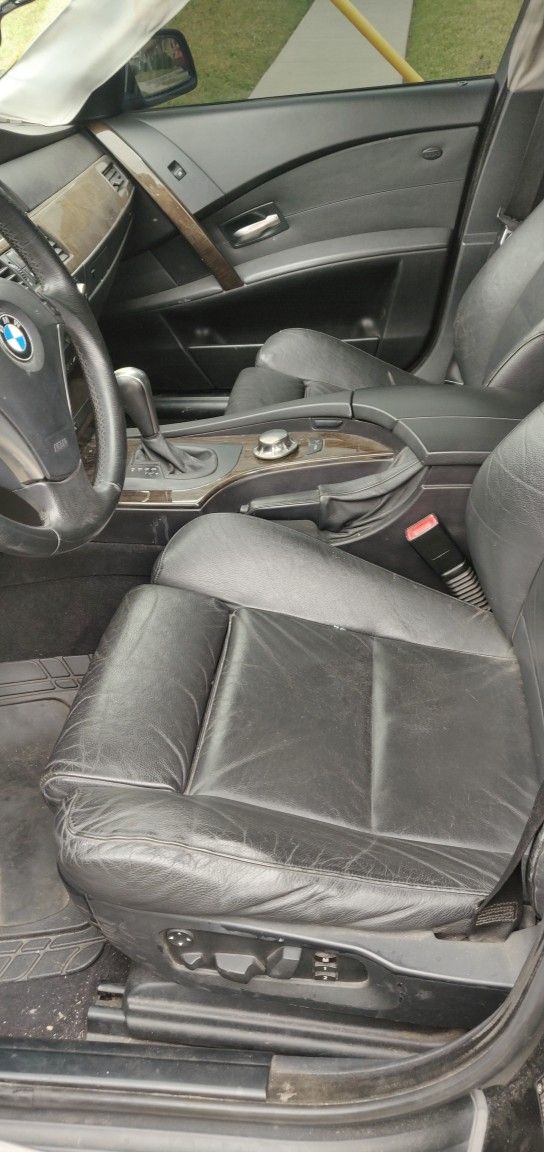 2005 BMW 545i