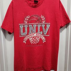 90s Vintage UNLV Runnin Rebels Tshirt Single Stitch Large