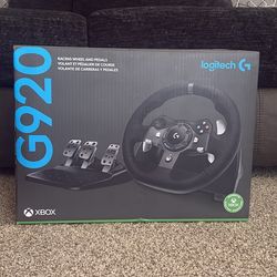 Logitech G920 Racing Wheel for Xbox / PC – Like New