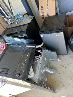 Stacked washer/dryer set