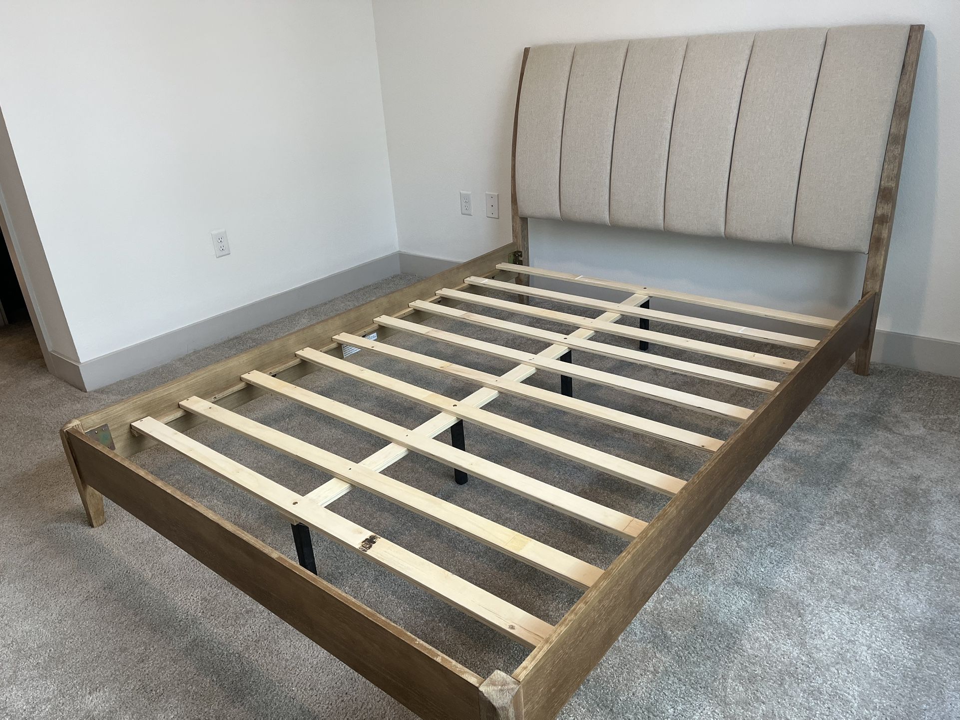 New In Box Queen Platform Wood Fabric Bed Frame Queen