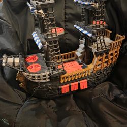 Imaginext  Toys +Sharks