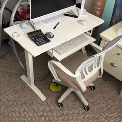 desk and chair For Computer 