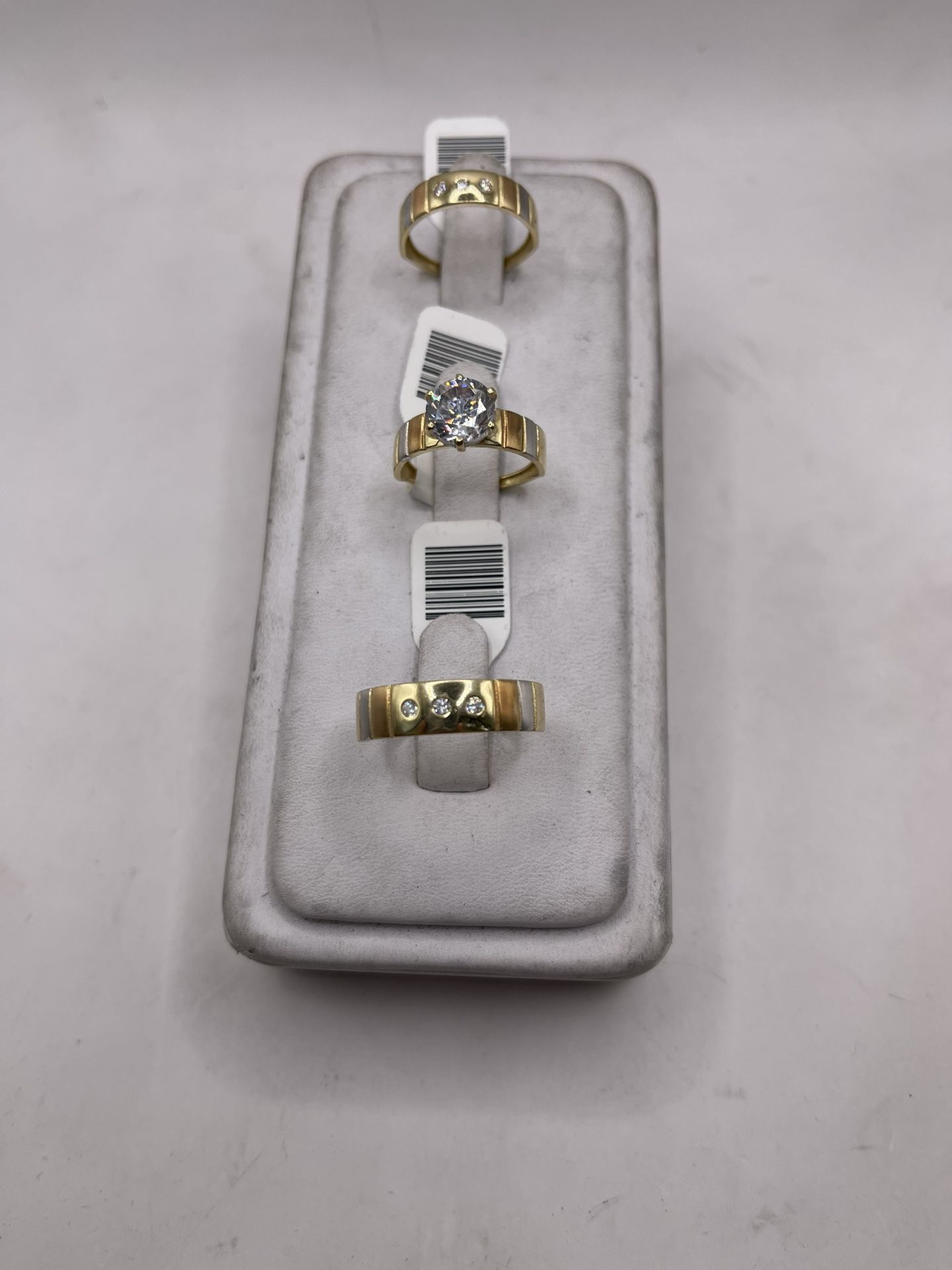 14kt Tri-Color Gold Engagement Style Tri Ring Set w/ Design