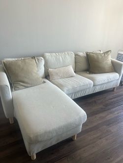 Modern L-Shaped Sectional Sofa