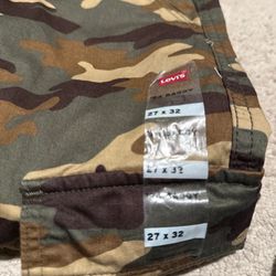 Levi’s Camo Cargo