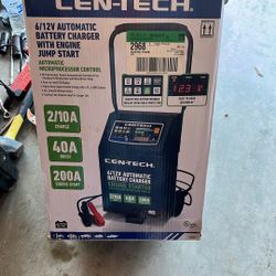 Centech 6 X 12 V Automatic Battery Charger With Engine Jumpstart