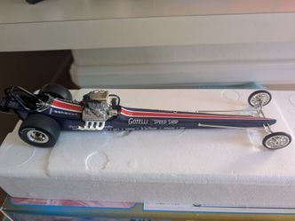 Top fuelers 1320 dragster diecast