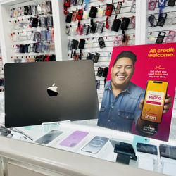 MacBook Pro m5 14-inch 512GB