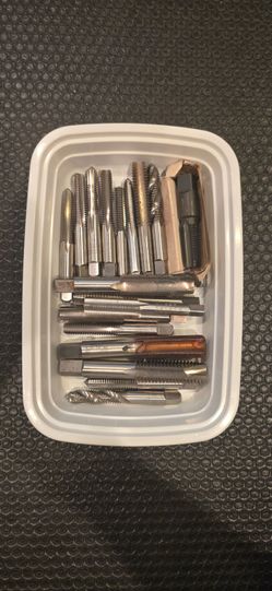 Taps and spiral flute taps - Check out the full description