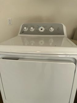 HE Gas Dryer model GTD45GASJ3WS