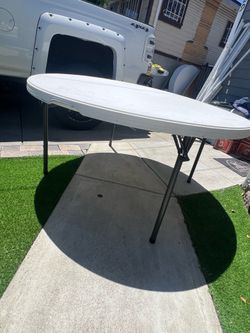 60” round tables