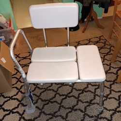 Brand New Bath Bench. 